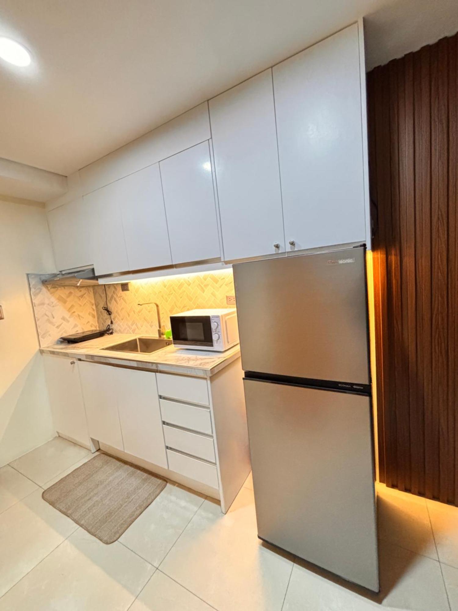 La Amore Place Pasig City Exteriör bild